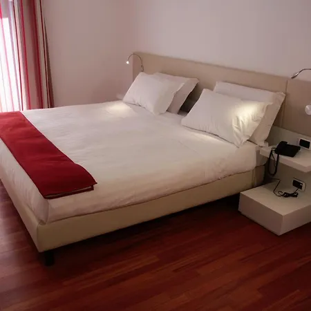Szálloda Le Terrazze Treviso & 4*